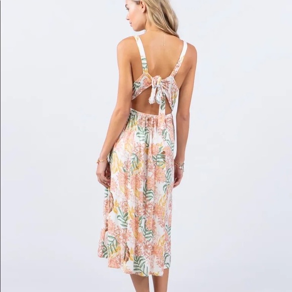 NWT Rip Curl Dress (M) - Picture 2 of 3